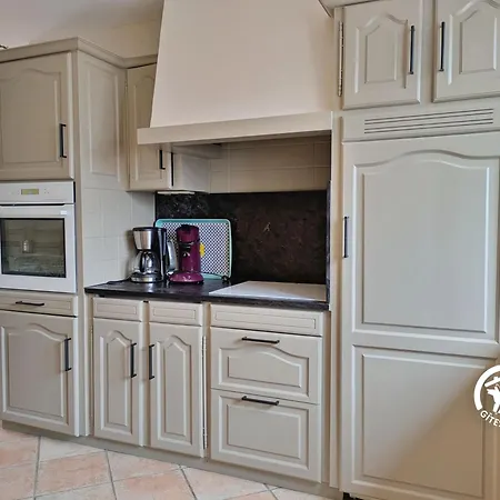 Des Alpagas, 10 Personnes بيت للعطل Niafles